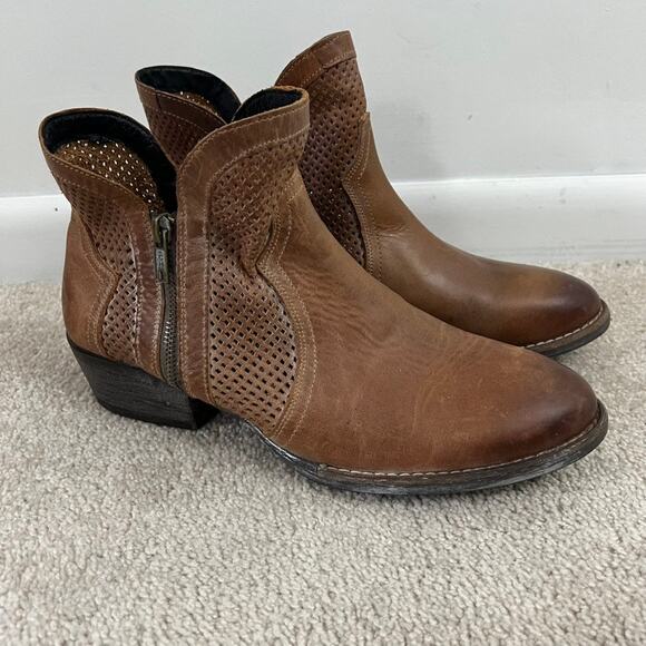 Sterling River Boots Brown Perforation Ankle Women Size 11 - Picture 1 of 12